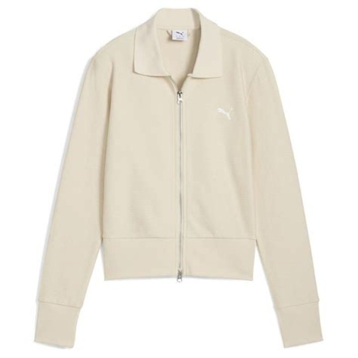 Held dear NYT Crossword Clue | 15 June 2023