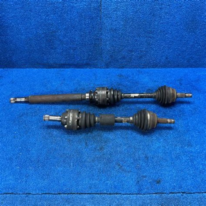 Steve Harvey AI-Generated Images Sweep Internet With Edits Of Him Running From Monsters And More - SarkariResult