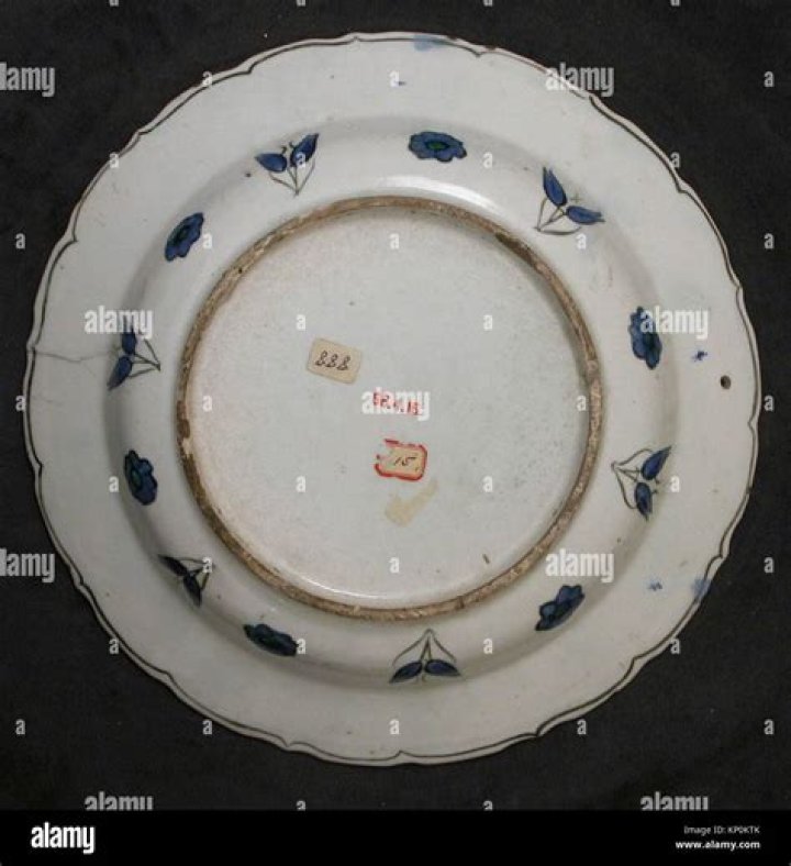 Kim Sejeong: The Emerging Star in Korean Entertainment - SarkariResult