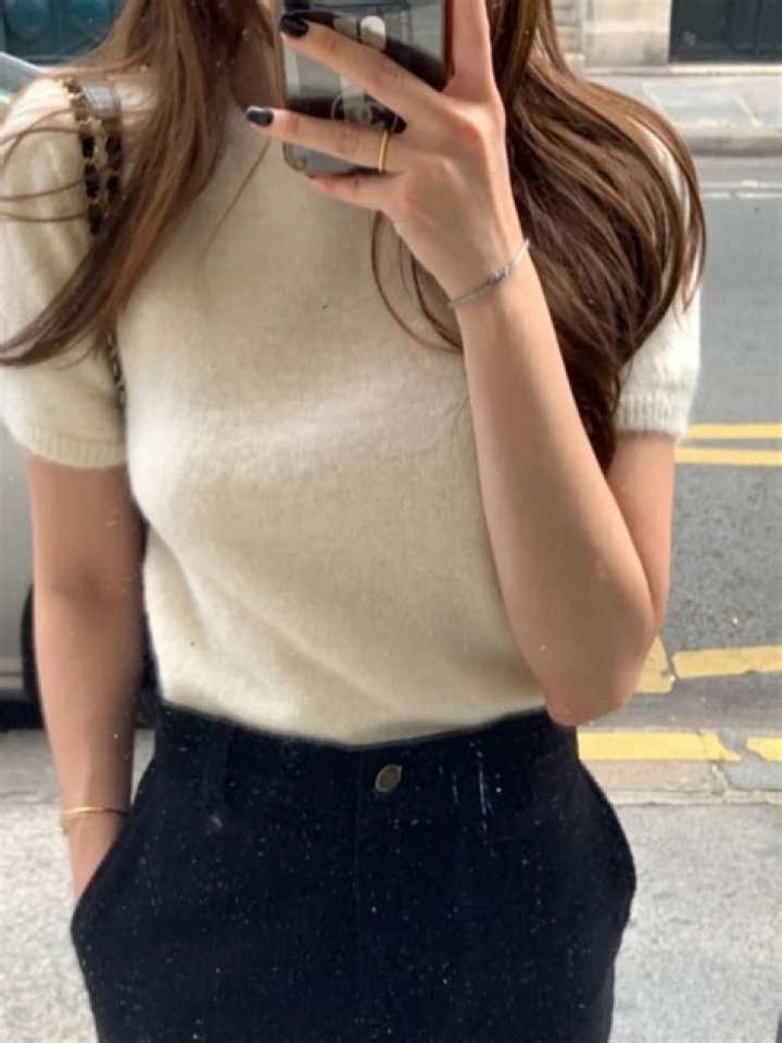 Adele James Net Worth: Details About Bf, Career, Film, Income, Assets, Age - SarkariResult