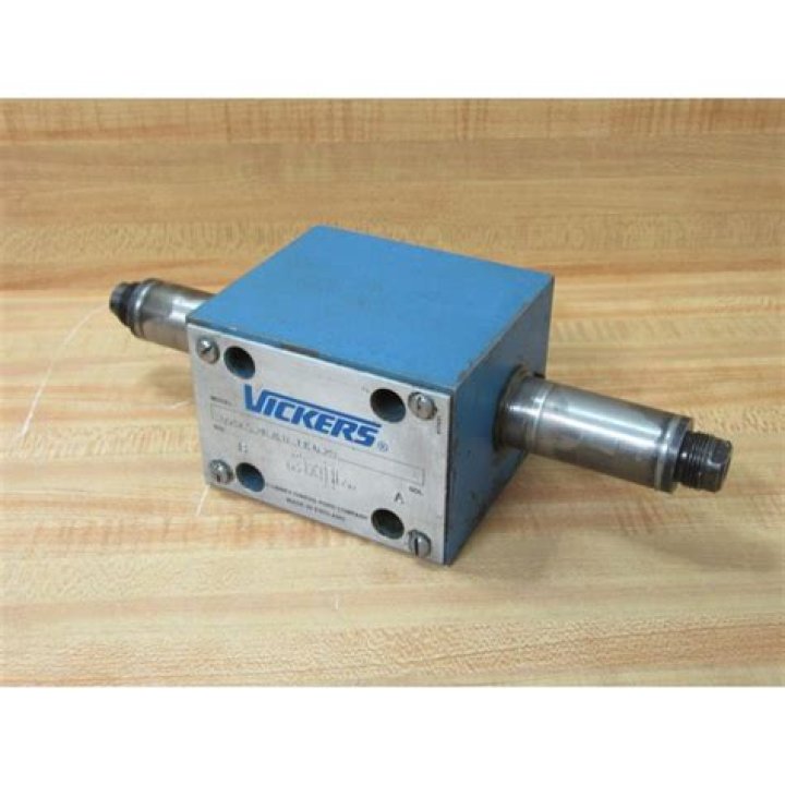 Sonam Kapoor Net Worth: Details About Film, Home, Income, Age, Career - SarkariResult