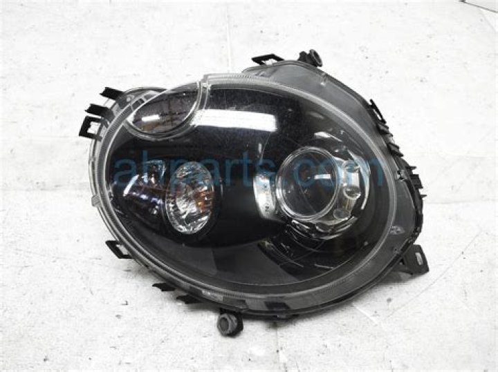 Adam Thielen's Retirement Consideration: Did He Contemplate It During His Transition to the Panthers? - SarkariResult