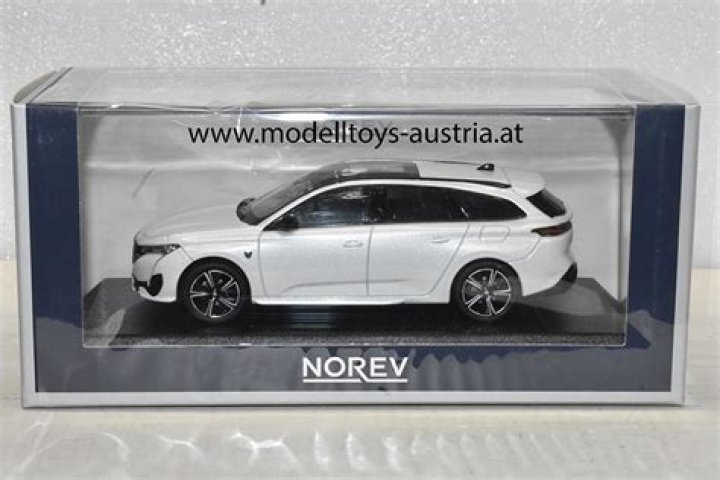 Alaina Marie Mathers Net Worth: Details About Bf, Career, Business, Age - SarkariResult