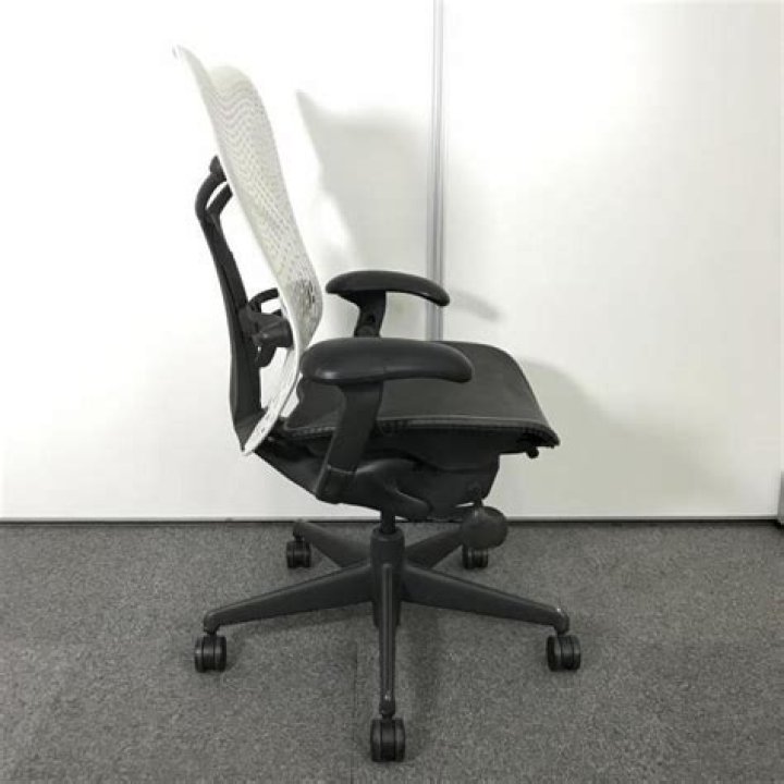 Maddie Ziegler Ethnicity / Religion : Biography, Net worth, Age, Family & More details - SarkariResult