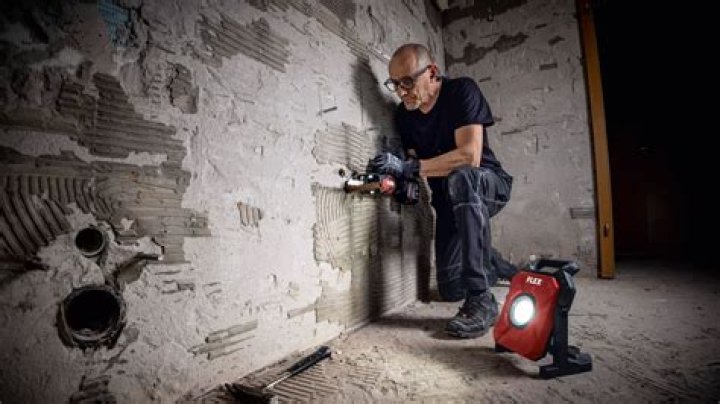 Faraway Downs Season 2 Release Date : Recap, Cast, Review, Spoilers, Streaming, Schedule & Where To Watch? - SarkariResult