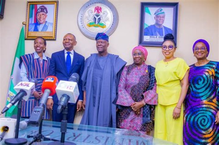 
90% Of Nigerians Have Benefitted From Corruption – Skit Maker, Craze Clown Alleges 