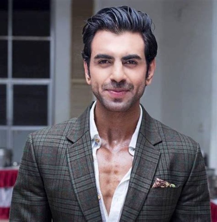 Abrar Zahoor Height, Weight, Net Worth, Age, Birthday, Wikipedia, Who, Instagram, Biography
