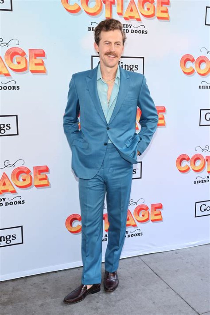 
Aidan Moffat Height, Weight, Net Worth, Age, Wiki, Who, Instagram, Biography 