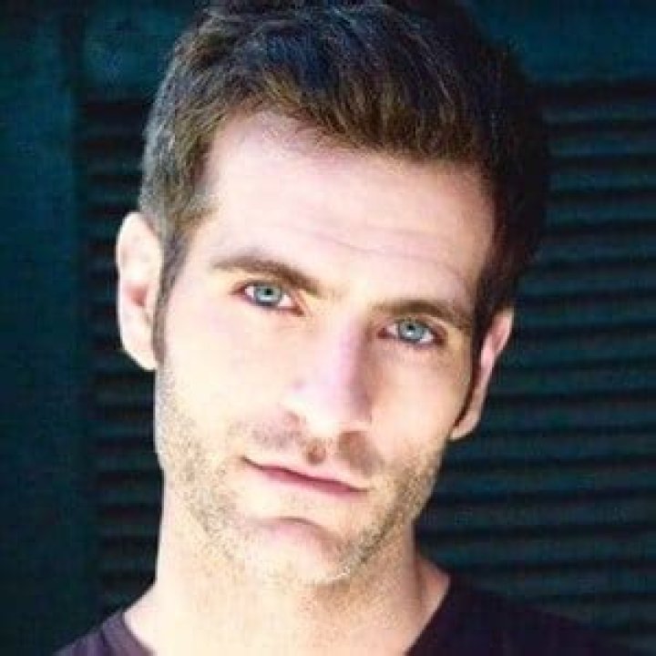 Alan Powell Net Worth