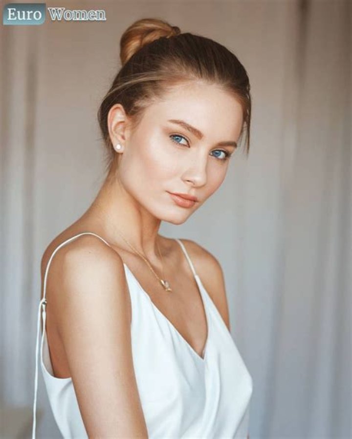 All We Know About Benjamin Rich’s Wife, Belarusian Woman Alina