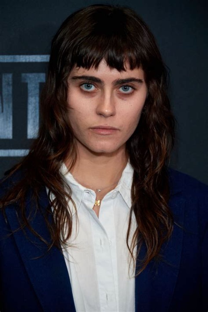 Ally Ioannides Height, Weight, Measurements, Bra Size, Shoe Size