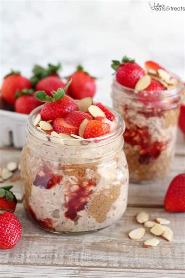 Strawberry Overnight Oats - Celebrating Sweets