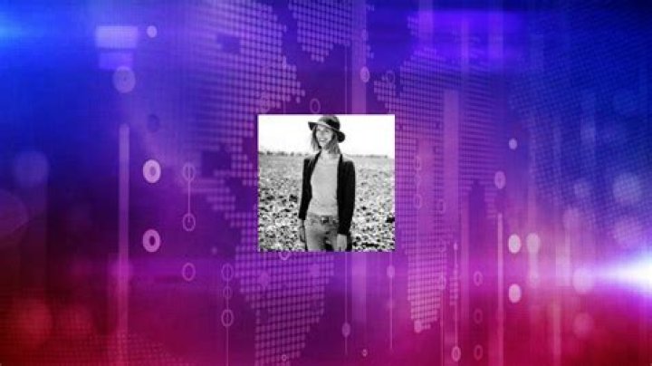 Amanda Adrienne Smith Net Worth