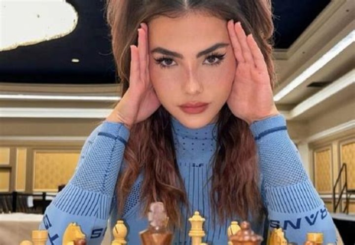 Andrea Botez Boyfriend – Is She Dating Or Single? Dating History Age And Height