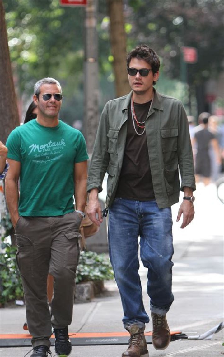 Is Andy Cohen Gay? Is he already Married? Who’s his Husband or Partner? Or Secretly Dating a Boyfriend?