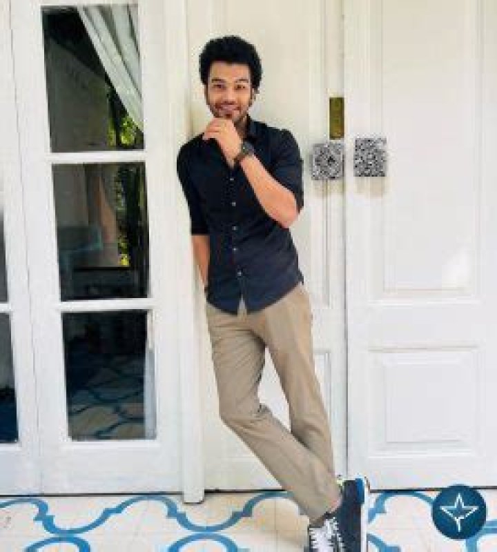 
Ansh Manuja Height, Weight, Net Worth, Age, Birthday, Wikipedia, Who, Nationality, Biography 