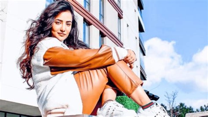 Aparna Bajpai Height, Weight, Net Worth, Age, Birthday, Wikipedia, Who, Nationality, Biography