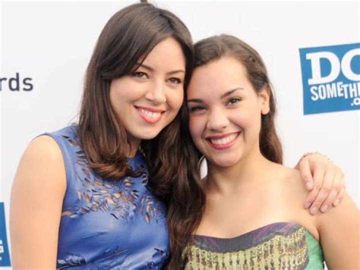 Aubrey Plaza Siblings: Meet Her Sisters Renee Plaza And Natalie Plaza, Parents And Net Worth
