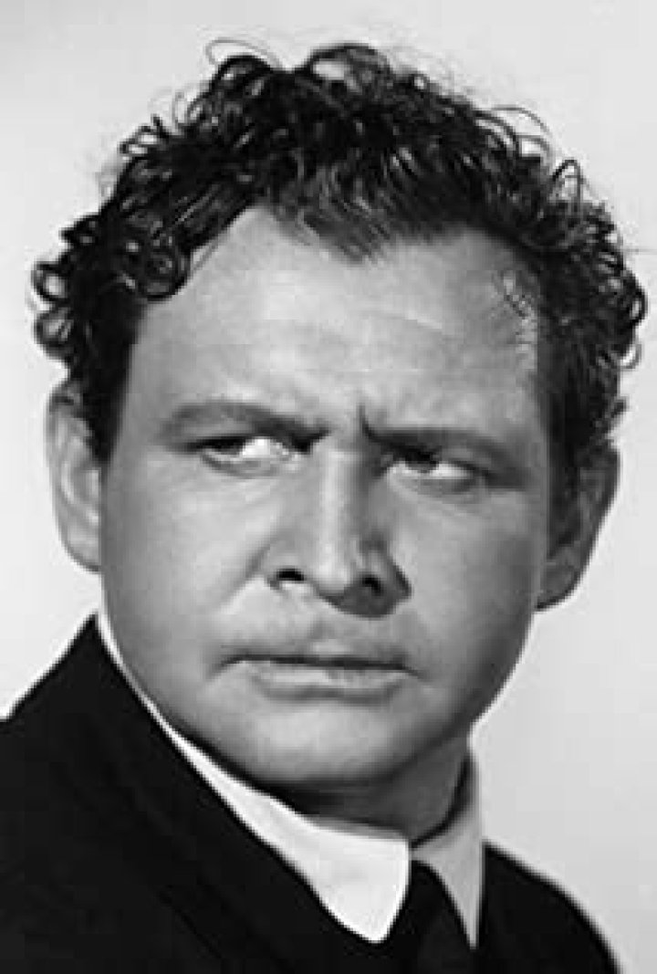 Barton MacLane Net Worth