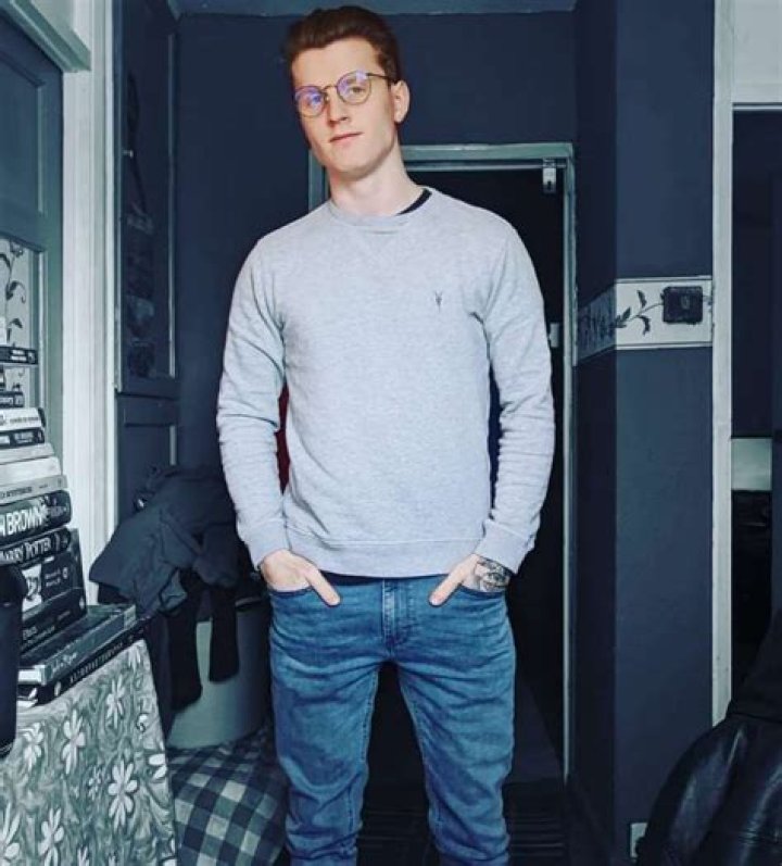 Bazamalam Height, Weight, Net Worth, Age, Birthday, Wikipedia, Who, Instagram, Biography