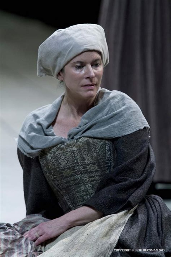 Belinda Oswald Net Worth