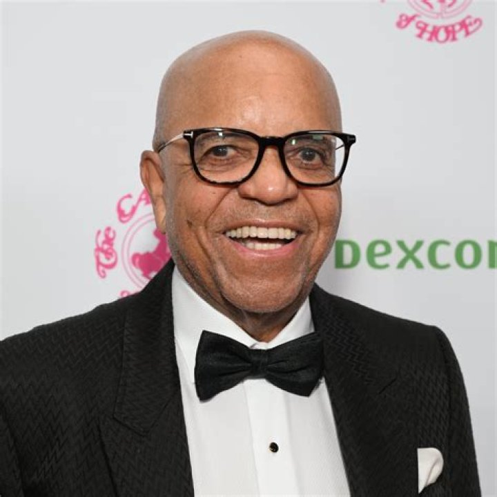 Ben Sisario: Know About The New York Times Journalist. Meet Him In Twitter