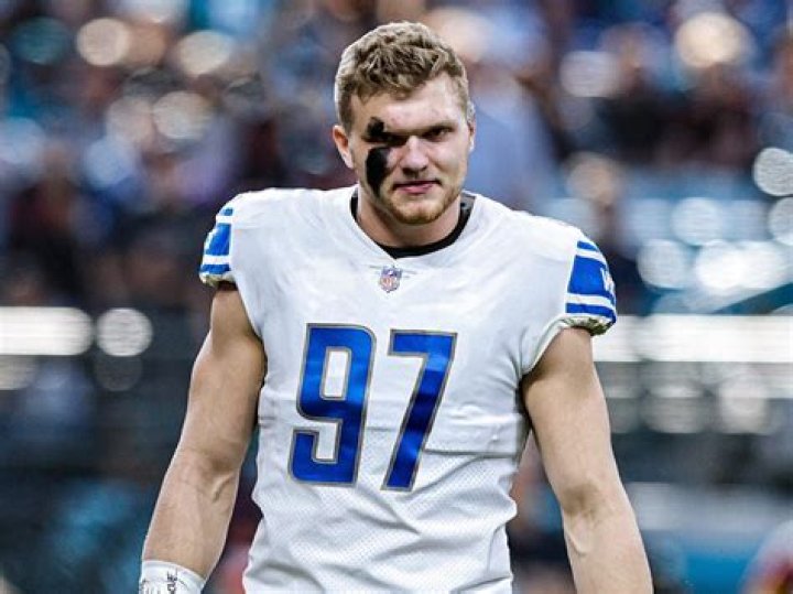 Bill Hutchinson Height, Weight, Net Worth, Age, Birthday, Wikipedia, Who, Instagram, Biography