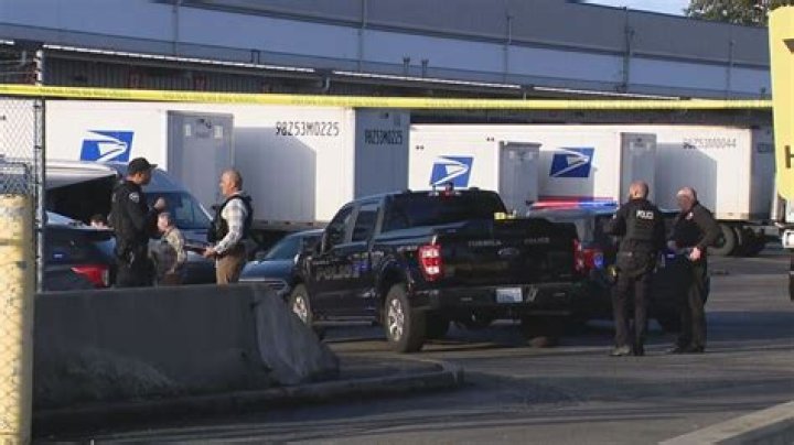 
Brad Pennington Of Utica, USPS Employee Killed In Car Crash Chase- Why Was He Running? 
