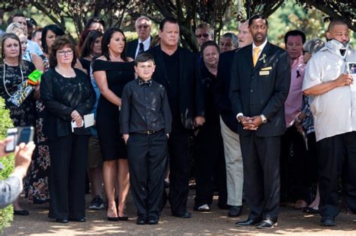 
Brian Lawler Cause of Death, How did Brian Lawler Die? 