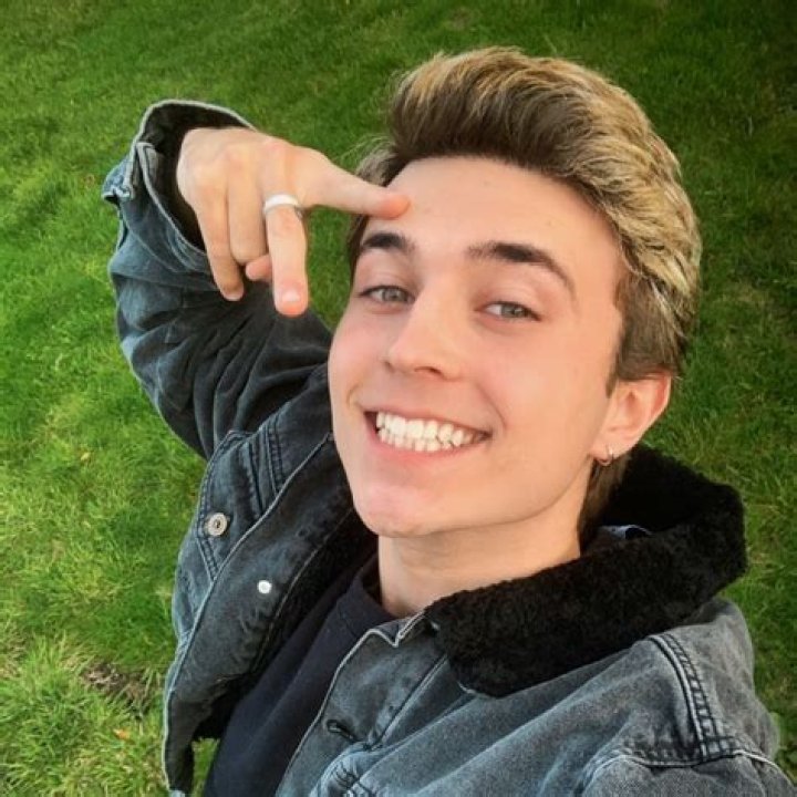 Brooklyn Wyatt Height, Weight, Net Worth, Age, Birthday, Wikipedia, Who, Instagram, Biography