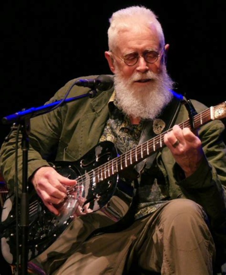 Bruce Cockburn Net Worth, Income, Salary, Earnings, Biography