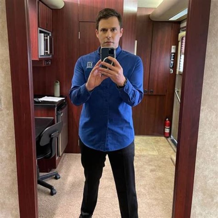 Bryan Safi Height, Weight, Net Worth, Age, Wiki, Who, Instagram, Biography