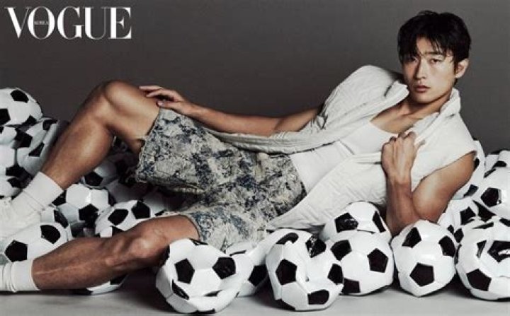 “Calm down, babe”: Viral footballer Cho Gue-sung’s full Vogue photoshoot has fans going wild