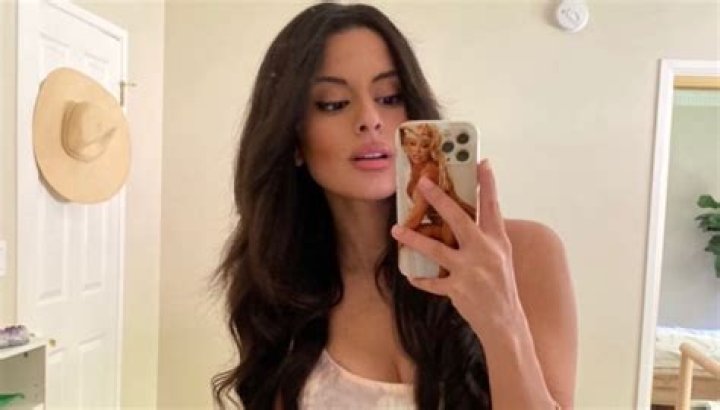 Carmela Zumbado Net Worth