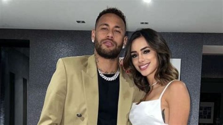 Carolina Dantas Husband: Meet Vinicius Martinez, The Husband Of Neymar’s Ex-Girlfriend
