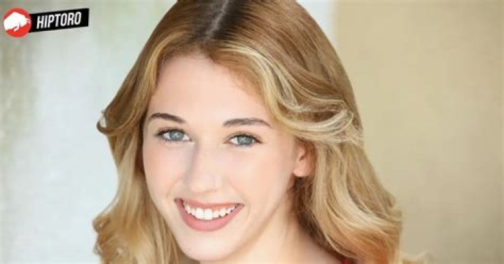 Caroline Konstnar (Youtuber) Wiki, Biography, Age, Height, Weight, Boyfriend, Net Worth, Ethnicity Facts