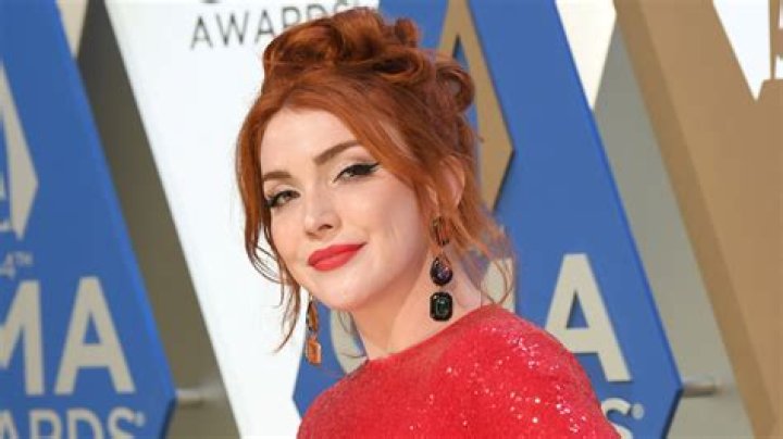 Caylee Hammack Height, Weight, Net Worth, Age, Wiki, Who, Instagram, Biography