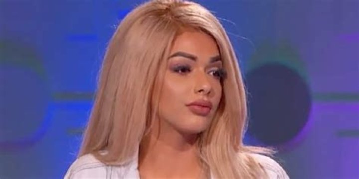 age, parents, dating, married; Pregnant with Offset's child?