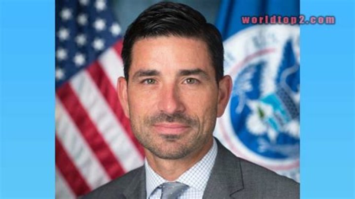 Chad Wolf Height, Weight, Net Worth, Age, Birthday, Wikipedia, Who, Instagram, Biography