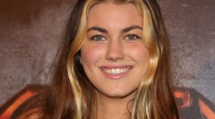 Charlotte Best Height, Weight, Net Worth, Age, Birthday, Wikipedia, Who, Instagram, Biography