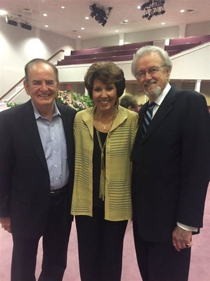 Claude Hopper Net Worth