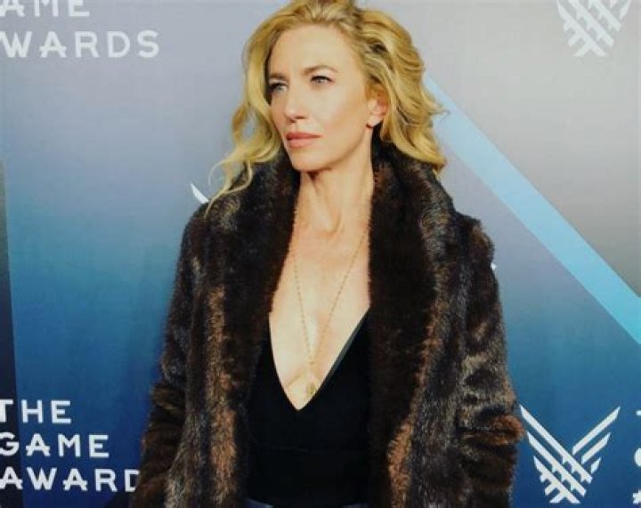 Claudia Black Net Worth