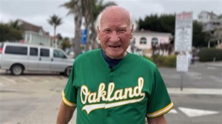 ‘Crazy George’ Henderson Net Worth