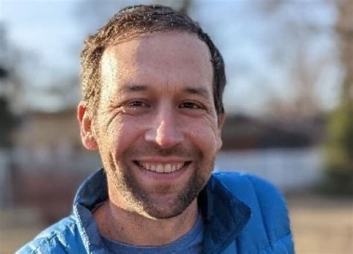 Creflo Dollar Biography, Age, Real Name, Wife, Children, Cancer, Net Worth and Books