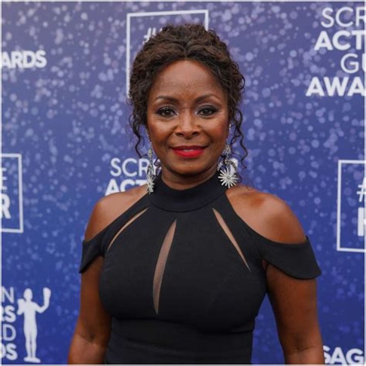 Crystal R. Fox Net Worth