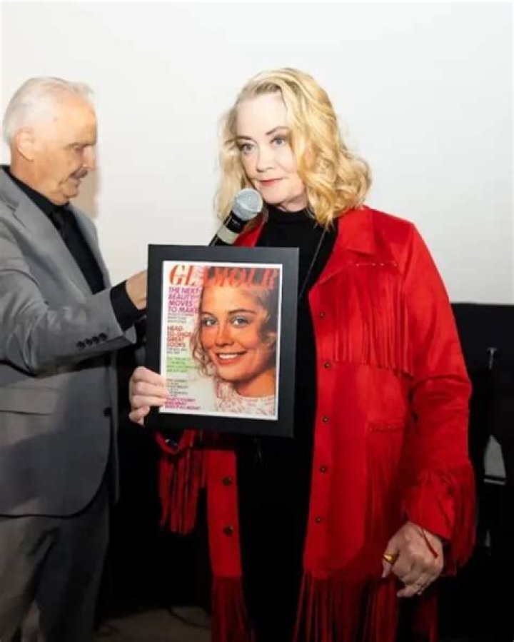 Cybill Shepherd Height, Weight, Measurements, Bra Size, Shoe Size