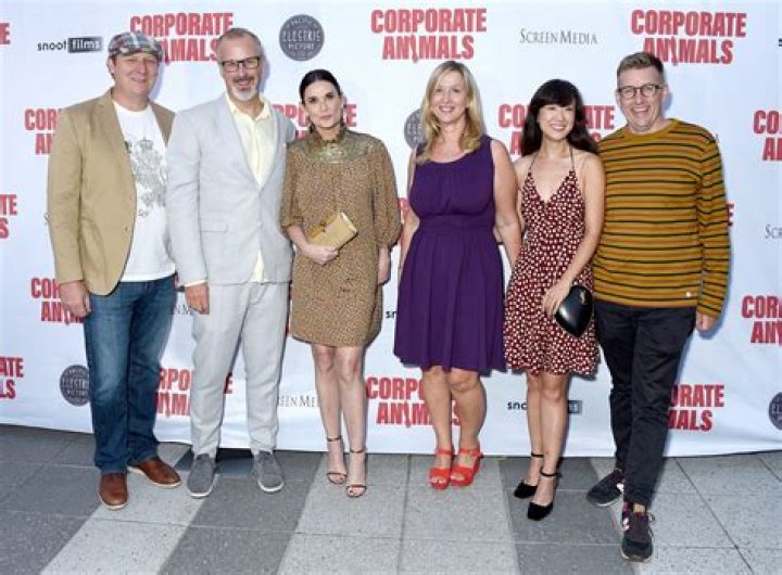 Dan Bakkedahl Net Worth