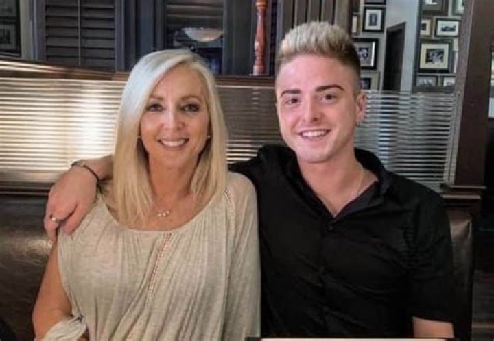 Dana Licciardello: Carman Licciardello Wife Age, Children And Net Worth