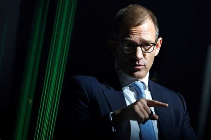 
Daniel Kretinsky Net Worth, Age, Birthday, Wikipedia, Who, Nationality, Biography 