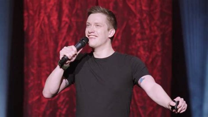 Daniel Sloss Wife: Is The Comedian Married To Kara Mitchell?